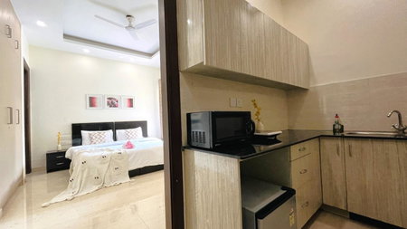 BluO Classic Studio DLF CyberCity - Kitchen, Balcony, Lift, Gurgaon, India