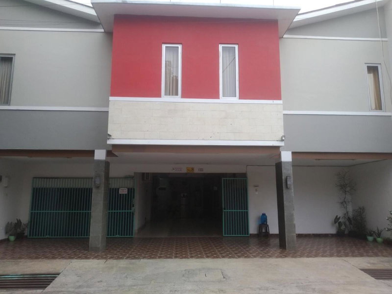 Modern indekos Cilegon Syariah Near Hospital Krakatau Medika Redpartner, Grogol, Indonesia
