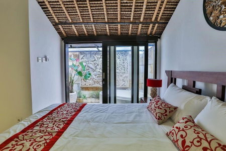 Villa Champagne, Seminyak, Indonesia