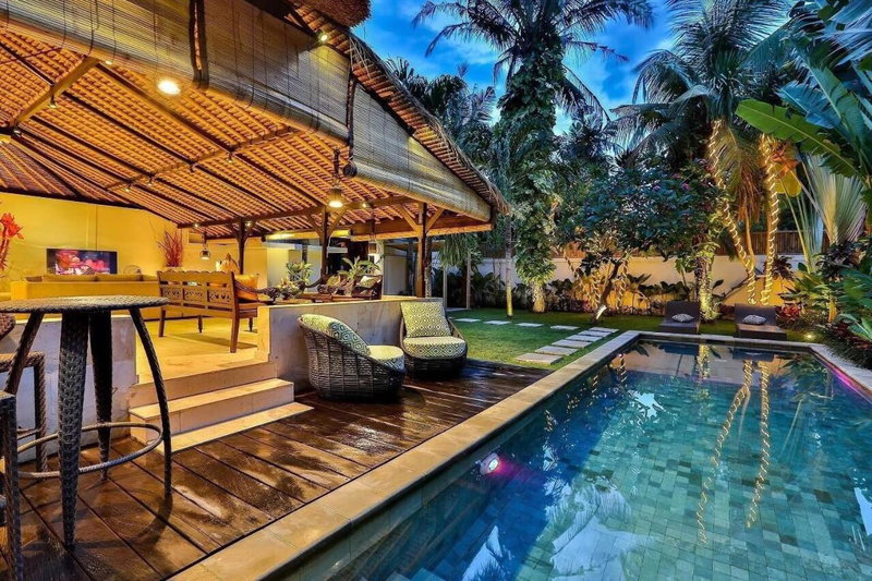 Villa Champagne, Seminyak, Indonesia