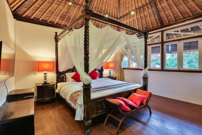 Villa Champagne, Seminyak, Indonesia
