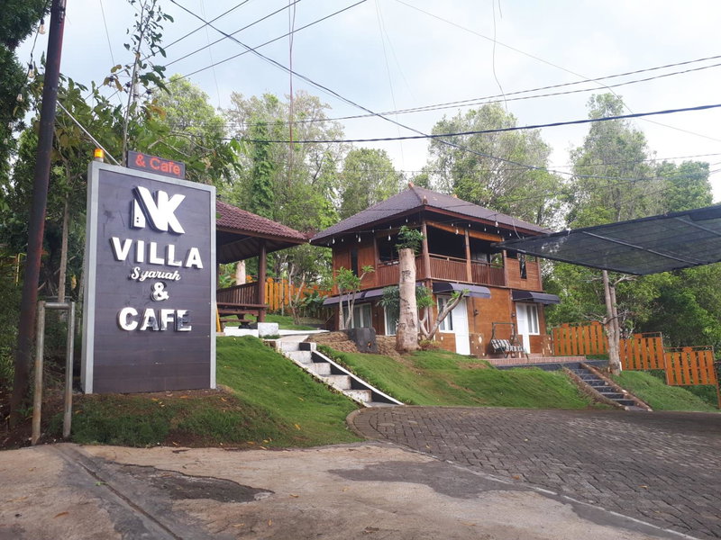 NK Villa Syariah And Cafe Prigen, Pasuruan, Indonesia