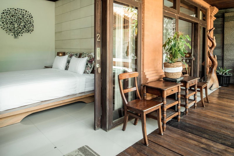 Segara Beach House Villa - Kuta, Kuta, Indonesia