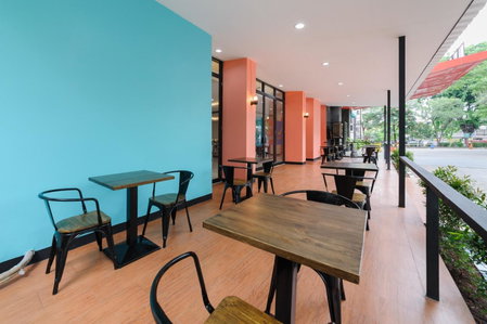 Sans Hotel The Green Bekasi by RedDoorz, Bekasi, Indonesia