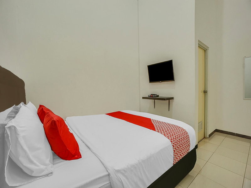 Hotel O Happy Homestay Syariah, Malang, Indonesia