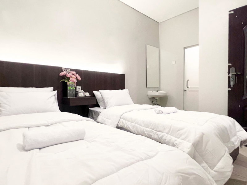 Sleep Studio Hotel City Center Surabaya, Tembok, Indonesia