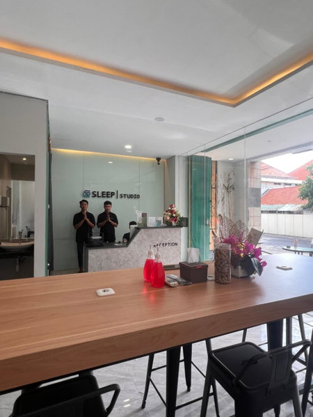 Sleep Studio Hotel City Center Surabaya, Tembok, Indonesia