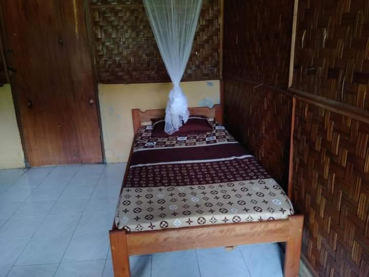 Lorenso Cottage, Manado, Indonesia
