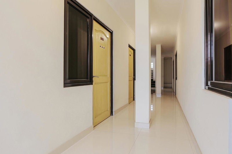 Capital O 141 Fatmawati Cozy Residence, Jakarta, Indonesia