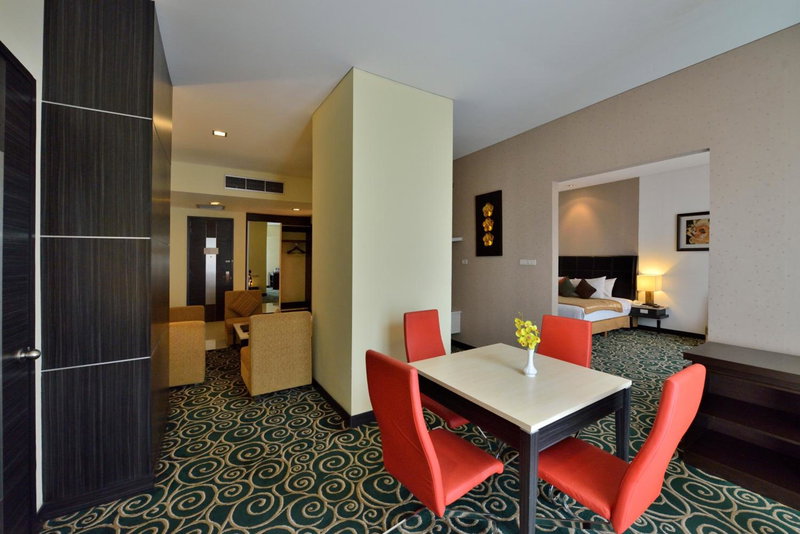 Golden Flower by KAGUM Hotels, Bandung, Indonesia