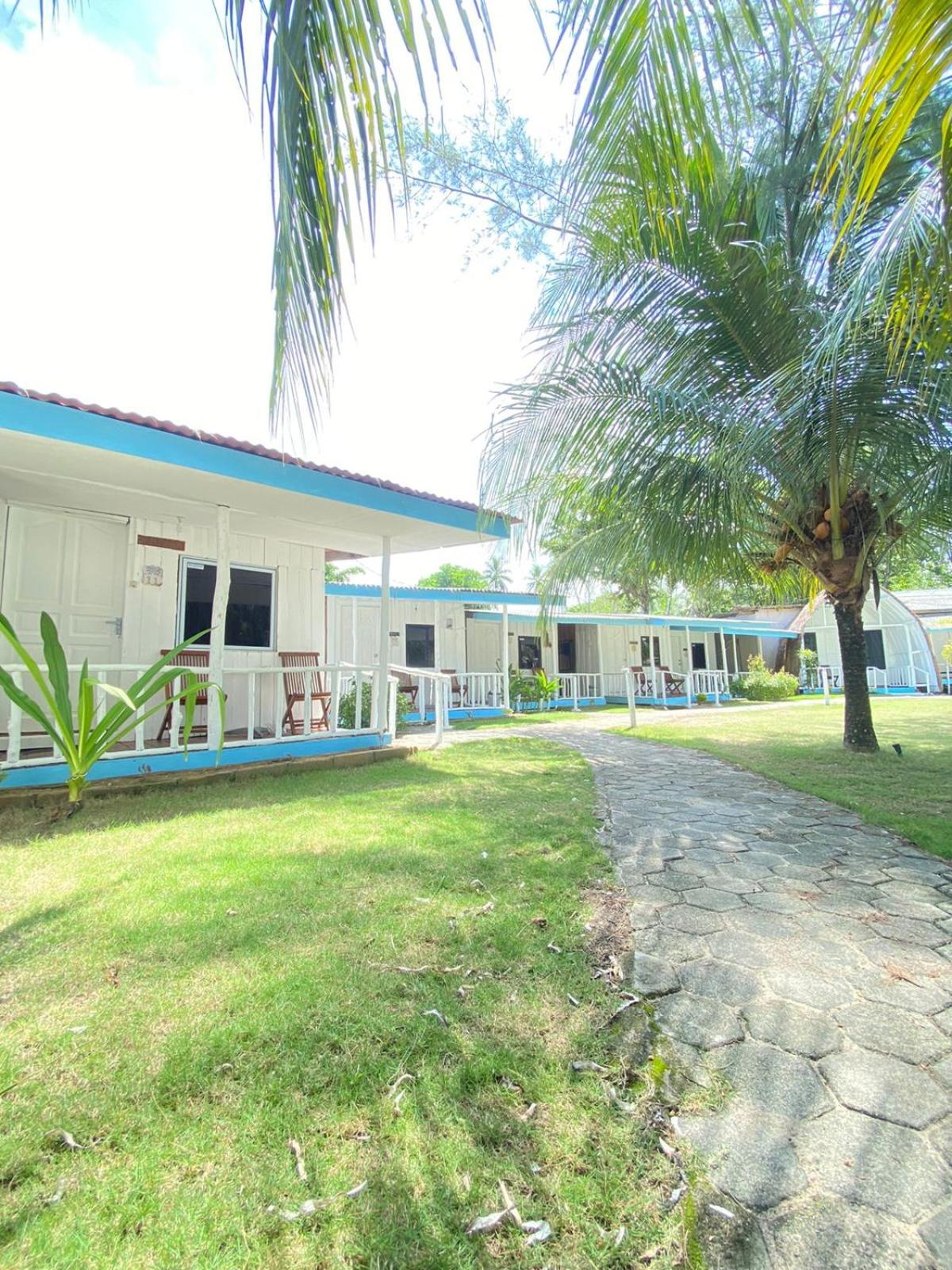 Hotel · Hello Bintan, Kangkakawal