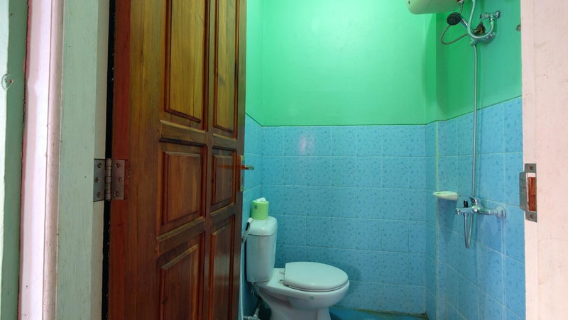 RedDoorz near Mangrove Forest Kupang, Kupang, Indonesia