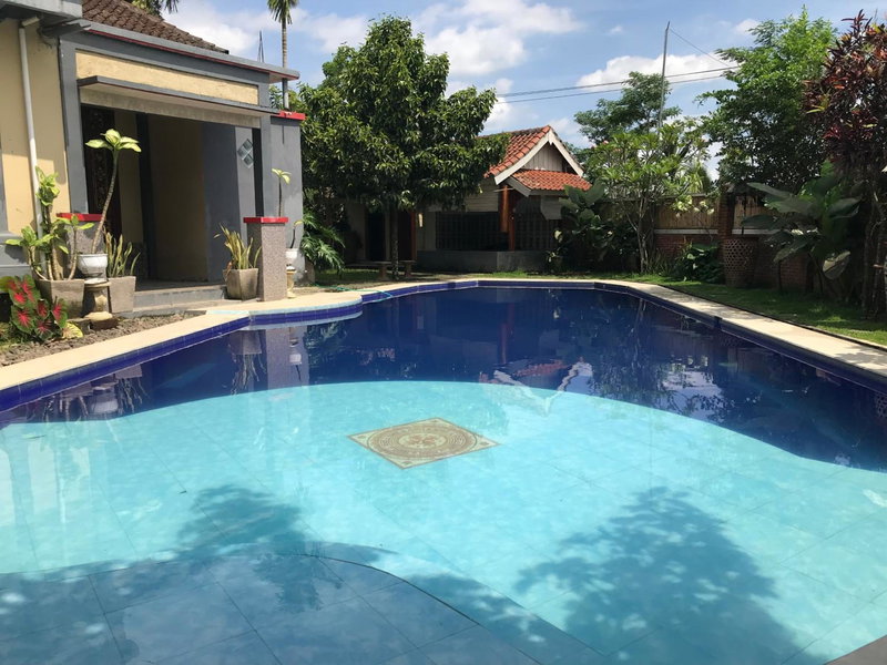 Bello Bungalow, Batukliang, Indonesia
