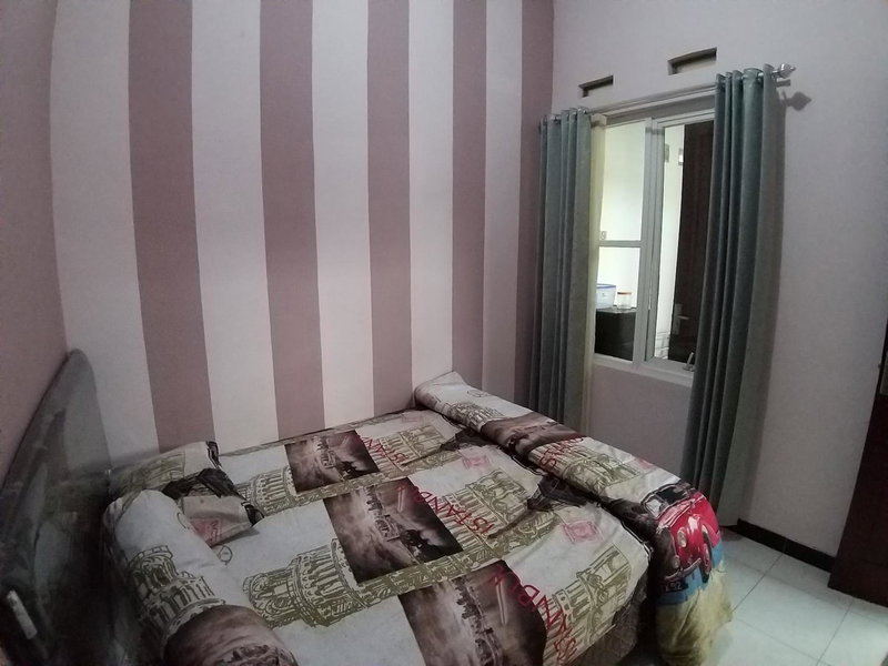 Ken's Villa 8, Batu, Indonesia