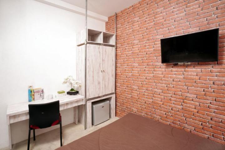 Dparagon Seturan 1, Yogyakarta, Indonesia