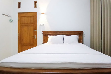 Graha Syariah Homestay Jogokariyan Mitra RedDoorz, Yogyakarta, Indonesia