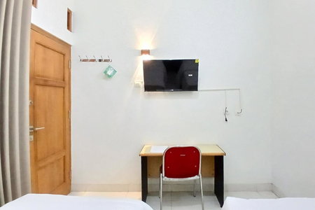 Graha Syariah Homestay Jogokariyan Mitra RedDoorz, Yogyakarta, Indonesia