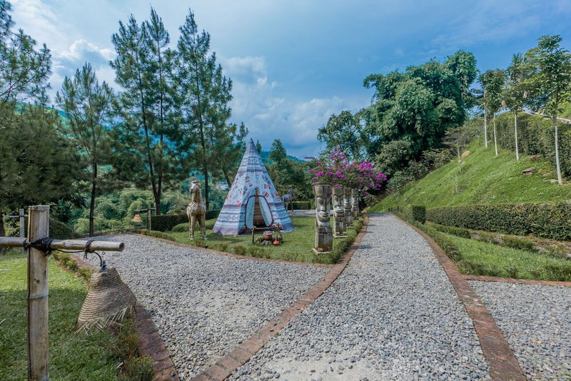 Driam Riverside Resort, Pasirjambu, Indonesia