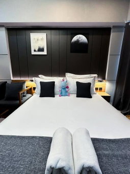 Amandalu at Orchard apartemen, Lontar, Indonesia