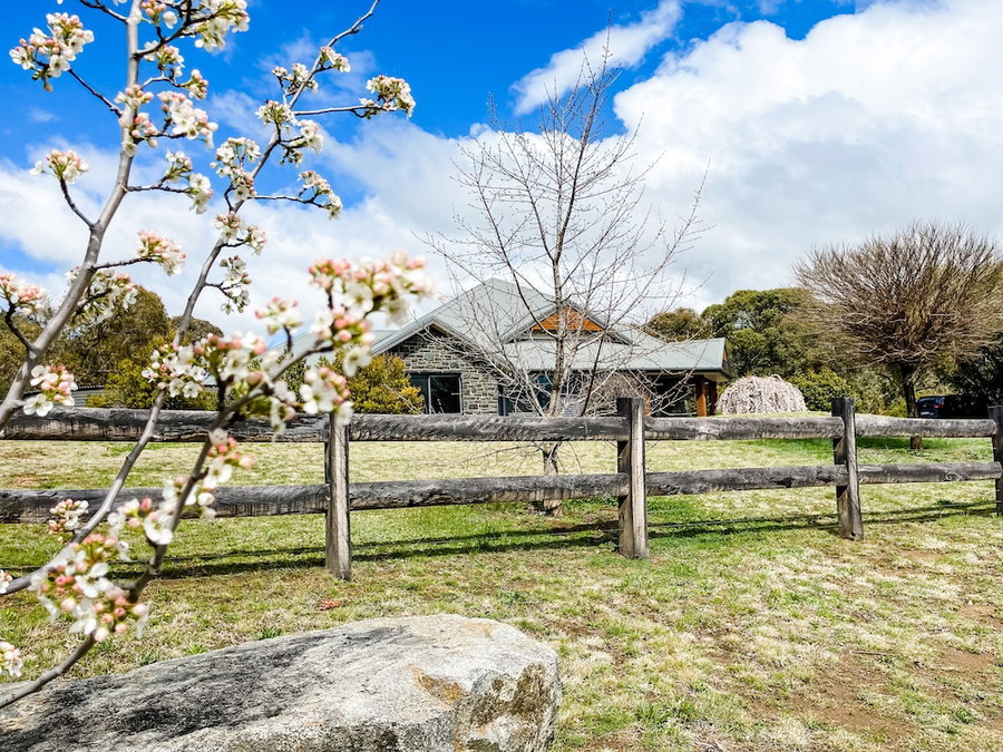Hamilton House - Snowy Mountains, Jindabyne, Australia