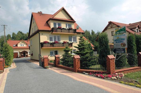 Agroturystyka "Pod Łysicą", Święta Katarzyna, Poland