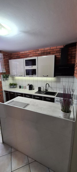 Quiet Basement Apartment, Poznań, Poland