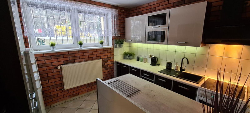 Quiet Basement Apartment, Poznań, Poland