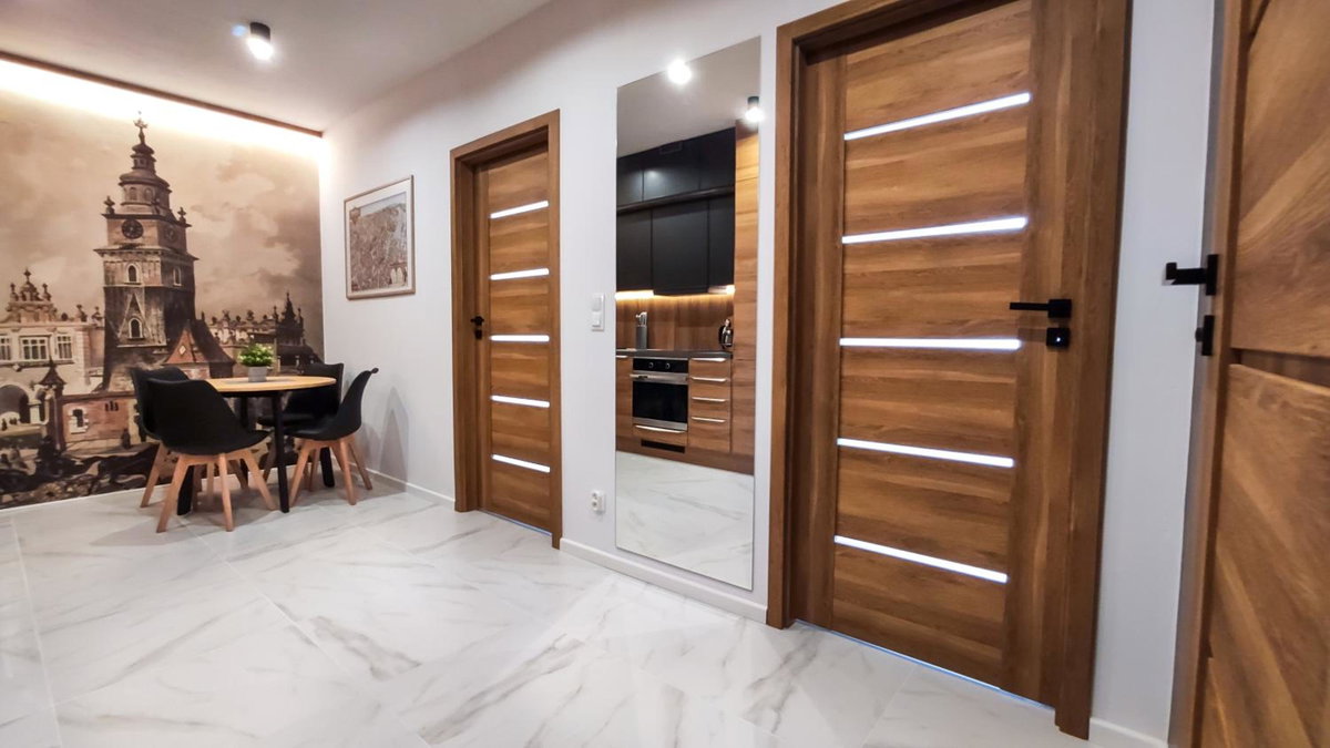 Wrocławska Two Bedroom Apartment, Poland