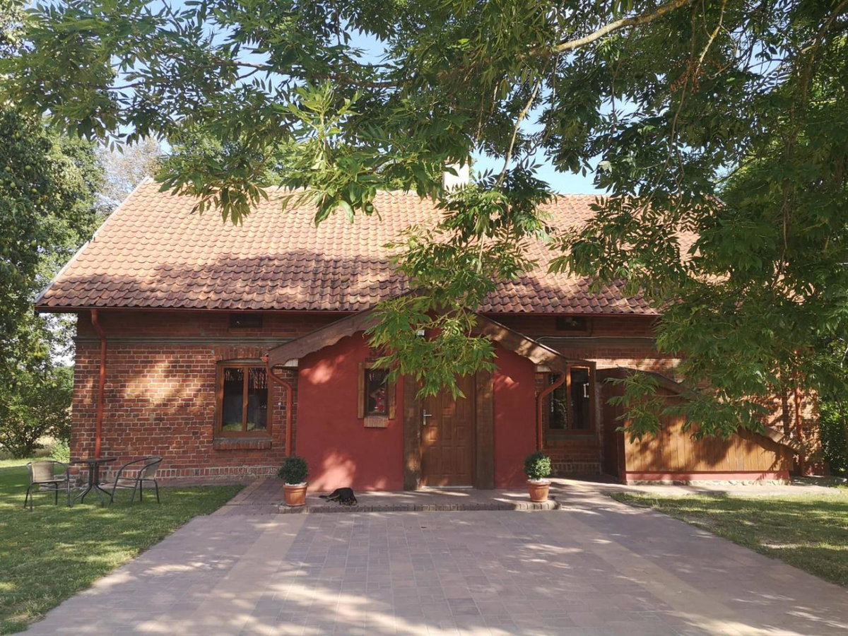 Hotel · Gospodarstwo Agroturystyczne "Dom na kolonii", Prostki