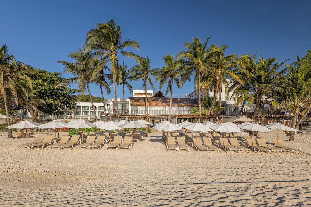Areia Playa del Carmen-Beach front Hotel, Mexico