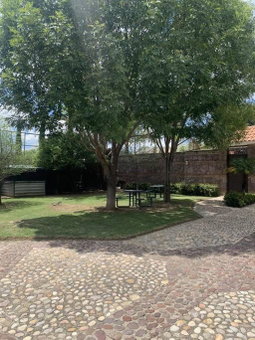Villa Quinta Lomas casa completa con aéreas verdes, León, Mexico