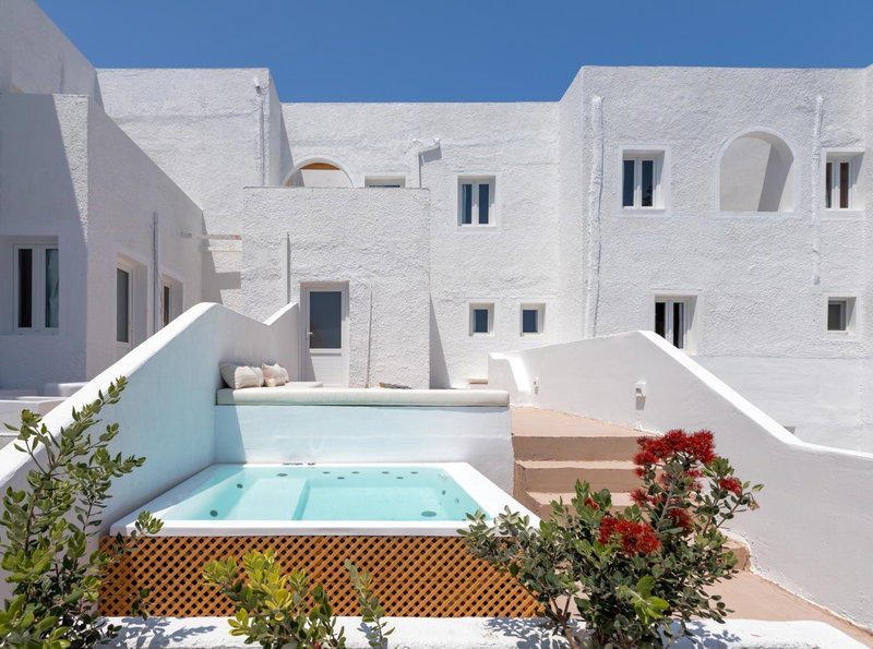 Voca Hotel & Suites, Kamari, Greece