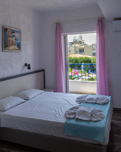 Gorgona Hotel, Amoudara Herakliou, Greece