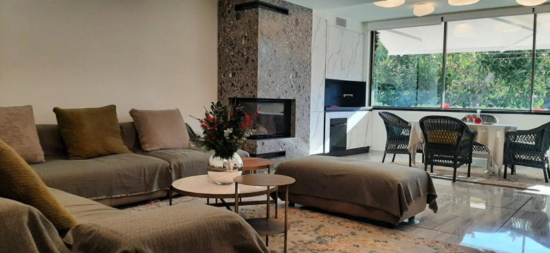 Sandy's Superior Suite, Ancient Epidavros, Greece
