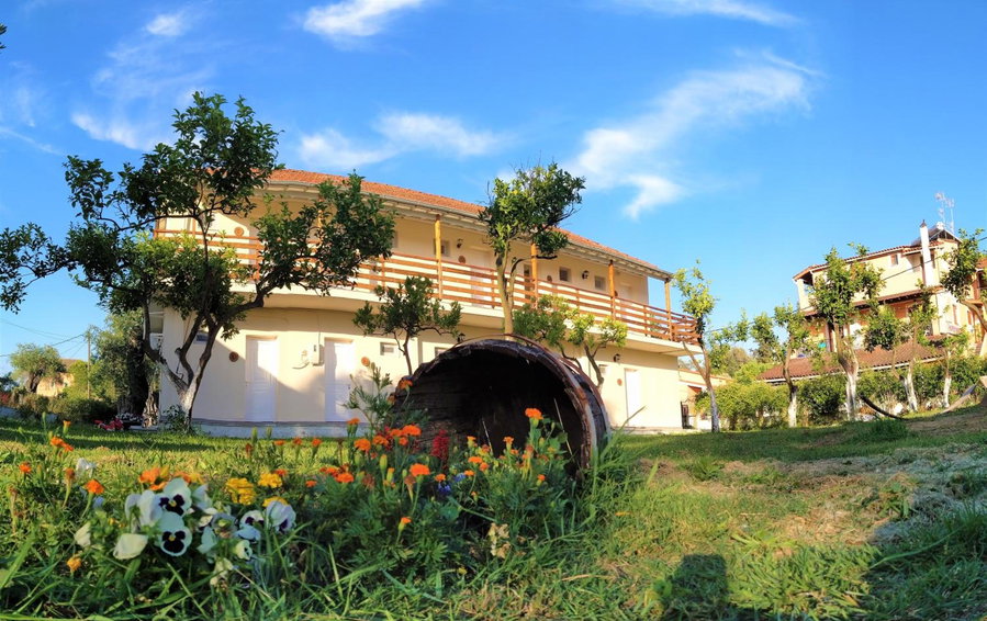Ever Green, Kavos, Greece