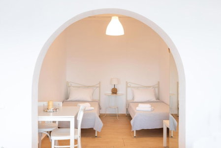 Sea Wind Apartments, Agios Stefanos, Greece
