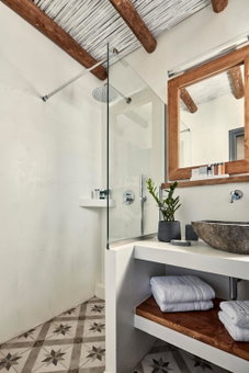 Parian Boutique Hotel, Naousa, Greece
