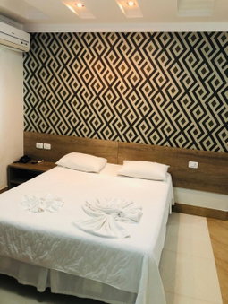 Shelton Palace Hotel, Paranavaí, Brazil