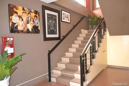 Roadhaus Hotel - The Manny Pacquiao Hotel, General Santos, Philippines
