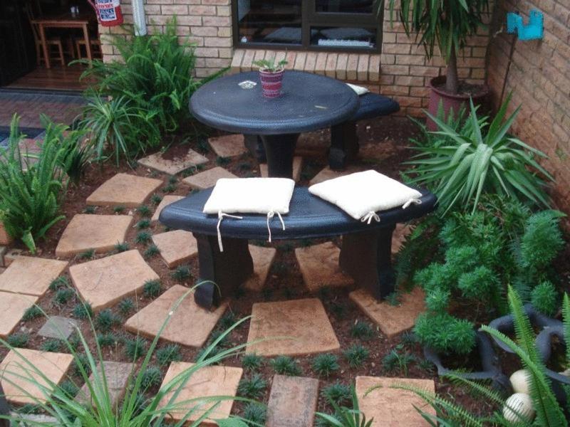 Uitsigpark Guest@home4U, Centurion, South Africa