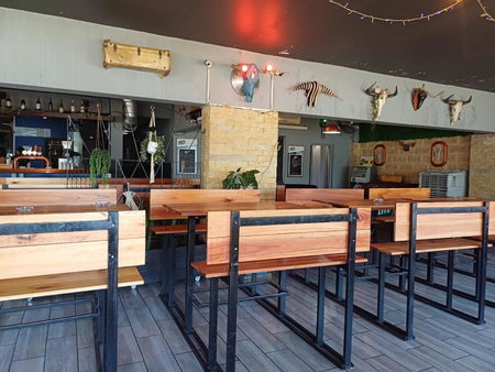 Best overnight modern & private with King size bed, Bloemfontein, South Africa