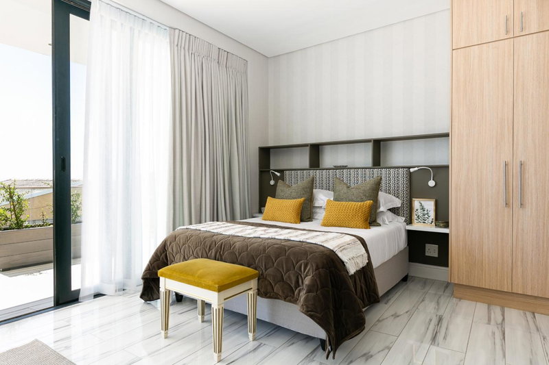 Cambridge Suites #1 - Spectacular Balcony, Cape Town, South Africa