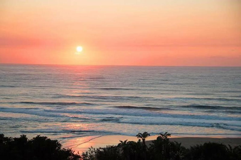 La Mer Stunning Beachfront Apartment, Kingsburgh, South Africa