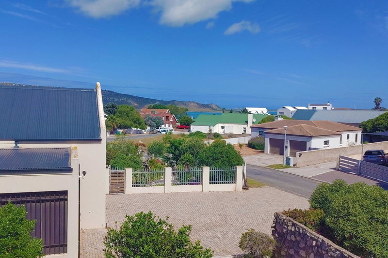 Ocean House Holiday Accommodation, Langebaan, South Africa
