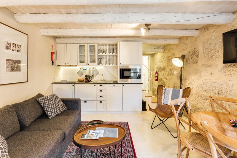 Jardins da Muralha Apartments & Suites by DA'HOME, Porto, Portugal