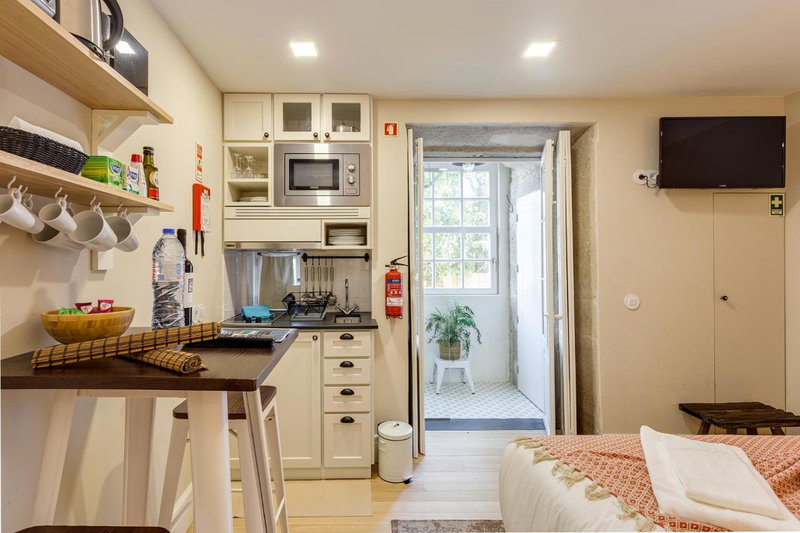 Jardins da Muralha Apartments & Suites by DA'HOME, Porto, Portugal