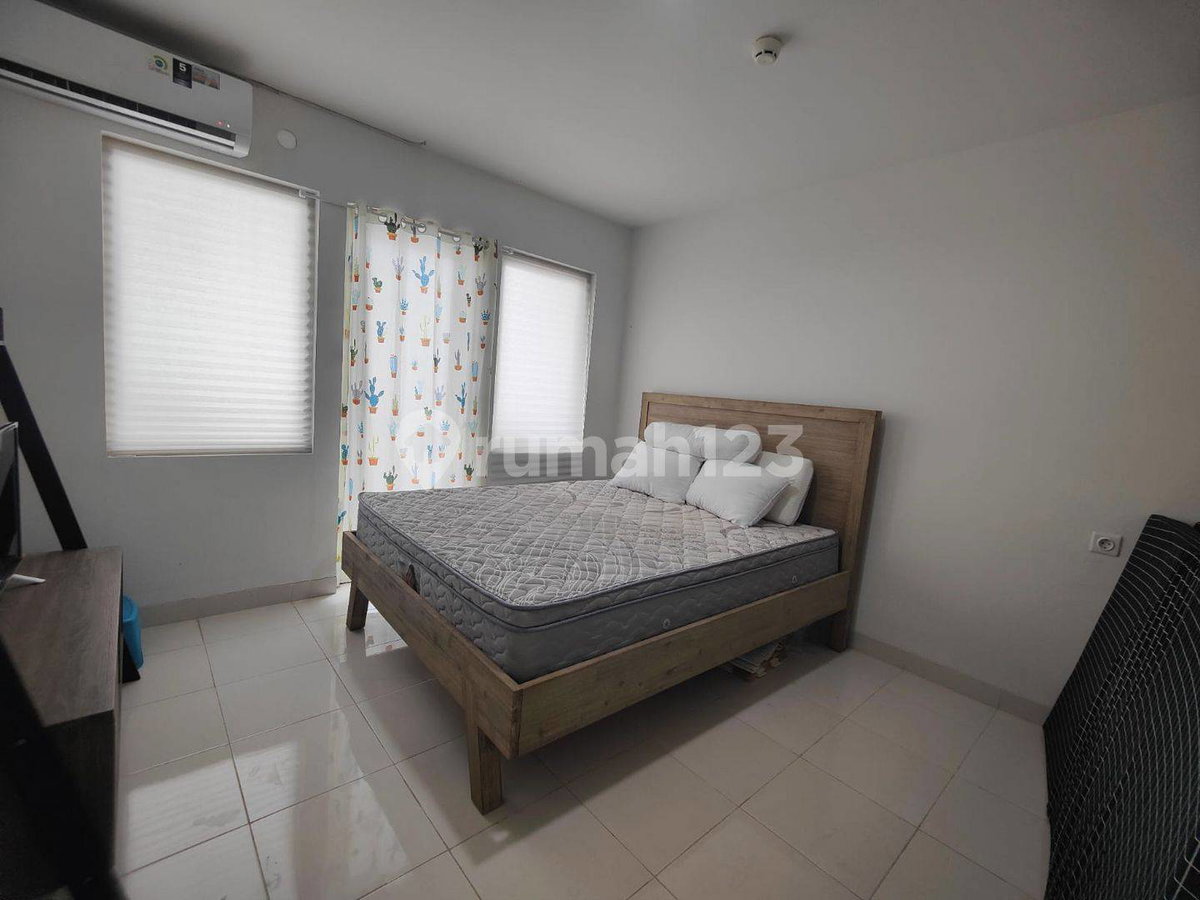Sentul Tower Apartment, Indonésie