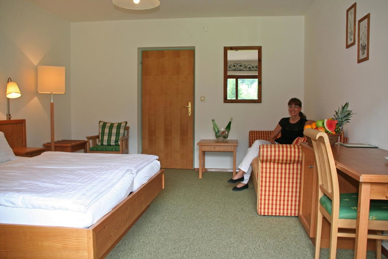 Hotel Garni Pension zur Wacht, Strobl, Austria