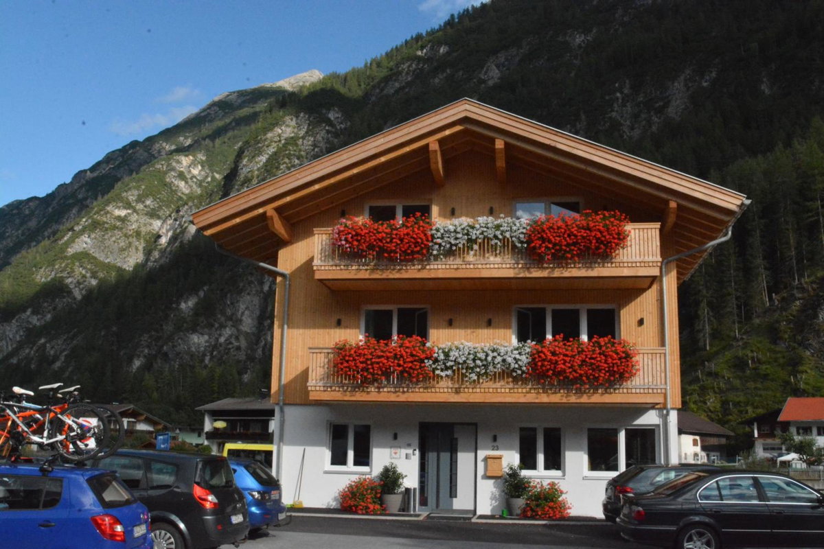 Hotel · Pension Alpenblick, Steeg