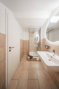 Innsbruck City Chalet, Innsbruck, Austria